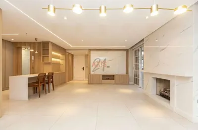 Apartamento com 4 quartos no edifício Kensington no Água Verde | Axis 21 Imóveis