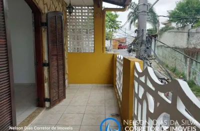 Belíssima e espaçosa casa no jardim luísa com 03 dormitórios e 2 vagas