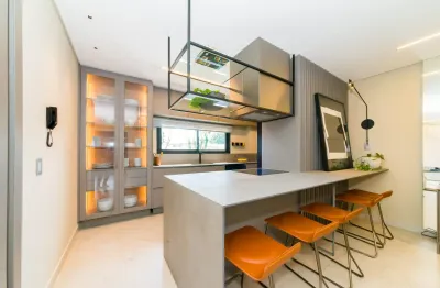 Apartamento mobiliado novinho com 3 suítes, ao lado do Museu do Olho no Ahú