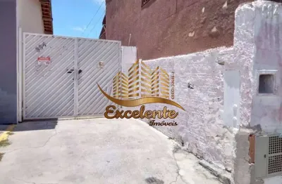 Casa com 2 quartos para alugar na Rua João Camilo de Camargo, Loteamento Remanso Campineiro, Hortolândia, 120 m2 por R$ 2.000