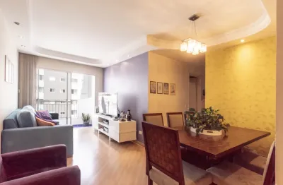 Apartamento no Jardim Marajoara com 67m² - 2 dormitórios, 1 suíte e 1 vaga