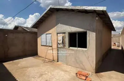 Casa com 2 quartos à venda na pequis, uberlândia, região geográfica imediata de uberlândia,, residencial pequis, uberlândia por r$ 265.000