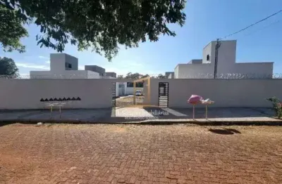 Casa com 2 quartos à venda na dona zulmira, setor oeste, uberlândia,, dona zulmira, uberlândia por r$ 180.000