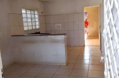 Casa com 3 quartos à venda na morumbi, setor leste, uberlândia,, morumbi, uberlândia por r$ 240.000
