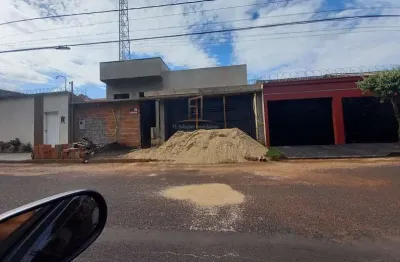 Casa com 3 quartos à venda na jardim europa, setor oeste, uberlândia,, jardim europa, uberlândia por r$ 680.000