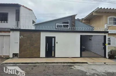 Casa com 3 quartos à venda na Rua Seis, 31, Barreira Cravo, Volta Redonda