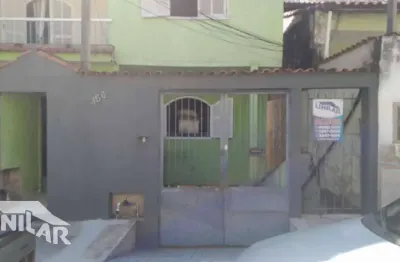 Casa com 1 dormitório para alugar, 100 m² por r$ 800/mês - jardim amália - volta redonda/rj