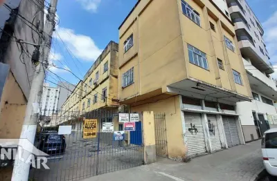 Apartamento com 2 dormitórios para alugar, 63 m² por r$ 1.100,00/mês - aterrado - volta redonda/rj