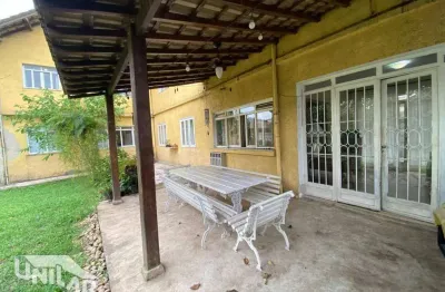 Casa com 5 quartos à venda na Avenida Reverendo Israel Vieira Ferreira, 253, Retiro, Volta Redonda