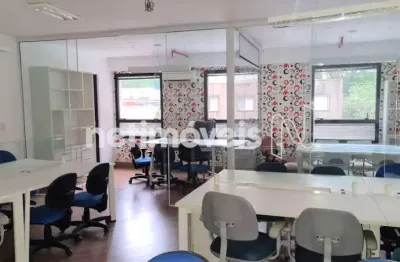 Sala comercial com 2 salas para alugar na Rua Helena, 275, Vila Olímpia, São Paulo