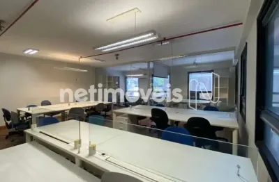 Sala comercial com 2 salas para alugar na Rua Helena, 275, Vila Olímpia, São Paulo