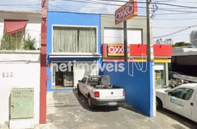 Loja para Venda de 200m²; Area construida com 2 vagas no Itaim Bibi