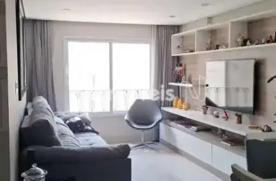 Apartamento para Venda 84m²; Reformado Mobiliado no Itaim Bibi