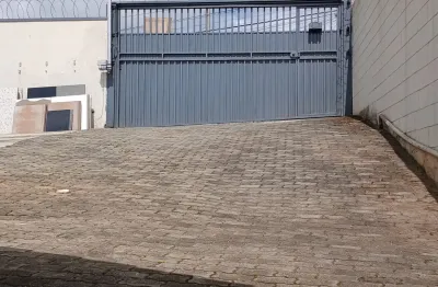 Vendo, casa de condomínio localizada no bairro botujuru mogi das cruzes são paulo condomínio villagio exclusivo com apenas 5 residências  valor 250.000,00 mil  aceito financiamento bancário  aceito fg