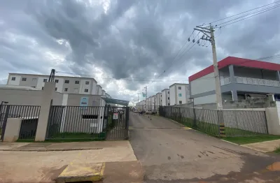 APARTAMENTO A VENDA NO,CONDOMÍNIO VILA VENETO LOCALIZADO NO MUNICÍPIO - SUZANO /SP  VALOR  75.000,00 mil  E assumir  prestaçao de 660,00 Prazo restante 335x660,00  Andar térreo  45m2