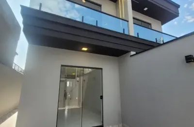 Vendo casa ,Localizada Jardim Ipê -  Itaquaquecetuba, São Paulo    Valor de venda R$ 520 mil Aceita financiamento Bancário e FGTS Analisamos permutas em apartamento e veículo