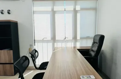 Sala comercial mobiliada + garagem no kobrasol – pronta para atender seus clientes!