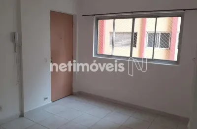 Apartamento com 2 quartos para alugar na Rua Bento Freitas, 132, República, São Paulo