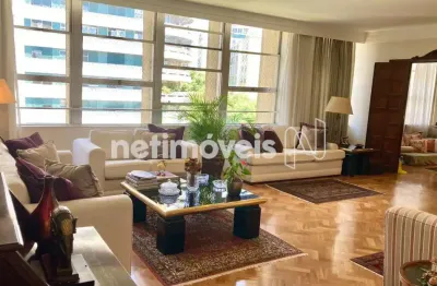 Apartamento Alto Padrão em Higienópolis &ndash; 275m²; | 4 Dorms | 4 Vagas | Reformado e Exclusivo