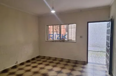 Casa com 3 quartos à venda na Rua Dona Ana Neri, Cambuci, São Paulo