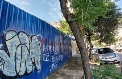 Terreno em condomínio fechado à venda na Rua Miguel Teles Júnior, Cambuci, São Paulo