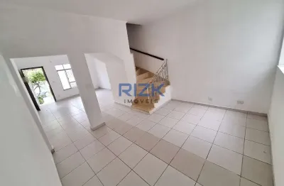 Casa com 2 quartos à venda na Rua Botupuca, Cambuci, São Paulo