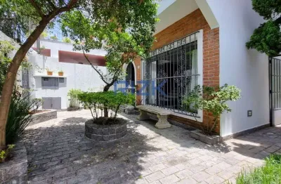 Casa com 3 quartos à venda na Rua Albina Barbosa, Aclimação, São Paulo