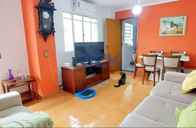 Casa com 3 quartos à venda na Rua Mesquita, Vila Deodoro, São Paulo