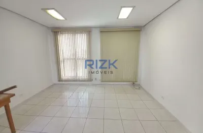 Sala comercial para alugar na Rua Teodureto Souto, Cambuci, São Paulo