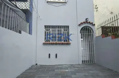 Casa com 2 quartos à venda na Rua Ingles de Sousa, Jardim da Glória, São Paulo