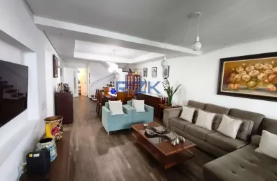 Casa com 3 quartos à venda na Rua Batista do Carmo, Cambuci, São Paulo