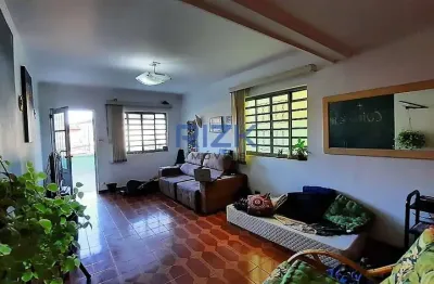 Casa com 3 quartos à venda na Rua Mariz e Barros, Jardim da Glória, São Paulo
