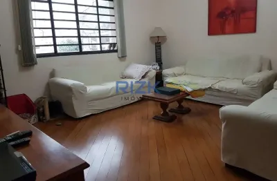 Casa com 3 quartos à venda na Rua Paulo Orozimbo, Cambuci, São Paulo