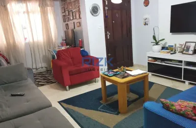 Casa com 3 quartos à venda na Rua Backer, Cambuci, São Paulo