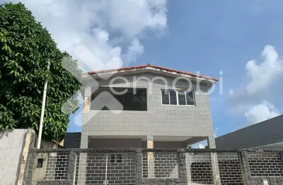 Casa com 4 quartos à venda no Lagoa Nova, Natal 