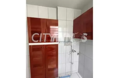 Apartamento com 2 quartos para alugar no brasil, uberlândia  por r$ 1.200