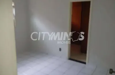 Casa com 4 quartos à venda no bom jesus, uberlândia  por r$ 730.000