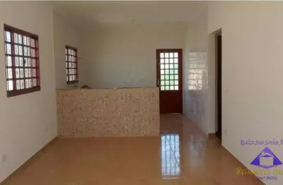 Casa para venda em águas de são pedro, iporanga, 2 dormitórios, 1 suíte, 1 banheiro, 1 vaga