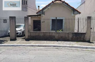 Terreno com 2 casas antigas no locala medindo 10 x 30 ótimo local bom para construtores Vila Zelina.