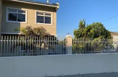 Casa com 2 quartos para alugar na Rua Paulo Roberto Cordeiro, 587, Vale da Boa Esperança, Pinhais