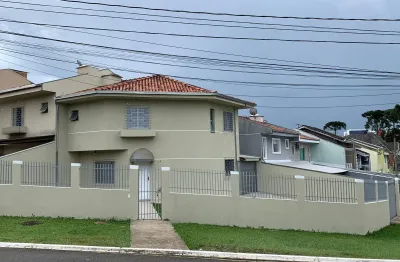 Sobrado com 1 suite e 2 quartos, otima localização, com quintal