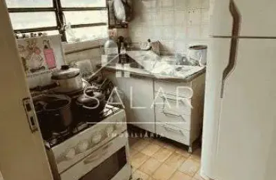 Jk térreo, com espaço garden de aproximadamente 40m², no bairro azenha - porto alegre - rs