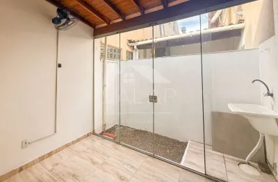 Casa em Condomínio 2 dormitórios à venda Rio Branco Canoas/RS