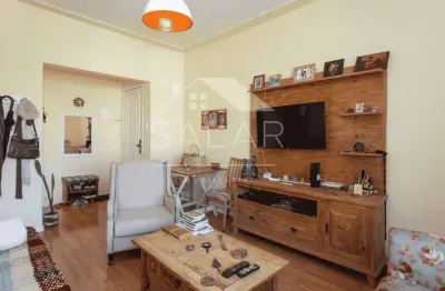 Apartamento 02 dormitórios, Bairro Menino Deus, Porto Alegre/RS