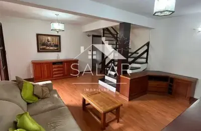 Casa com 220m², 3 quartos, Bairro Azenha, Porto Alegre, Rio Grande do Sul