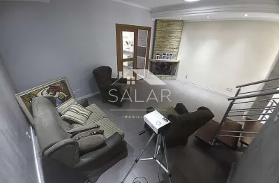 Casa com 192m², Bairro Medianeira, Porto Alegre, Rio Grande do Sul