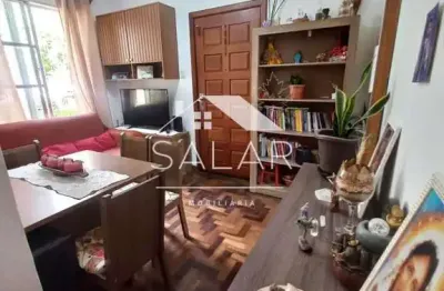 Apartamento de 02 dormitórios no Bairro Vila Ipiranga, Porto Alegre, Rio Grande