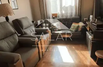 Casa com 3 quartos à venda na Rua Gomes Jardim, 527, Santana, Porto Alegre