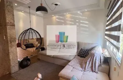 Casa em condomínio fechado com 3 dormitorios, 2 suites, 2 vagas e quintal