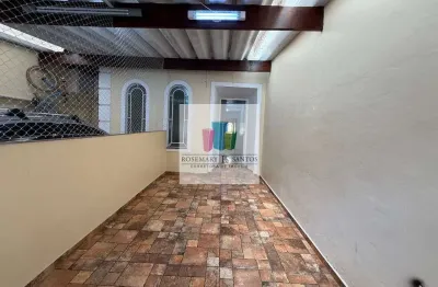 Casa com 2 quartos para alugar na Rua Américo Cioffi, 1, Interlagos, São Paulo